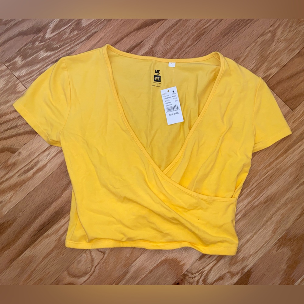 Pacsun Me to We Yellow Top Small